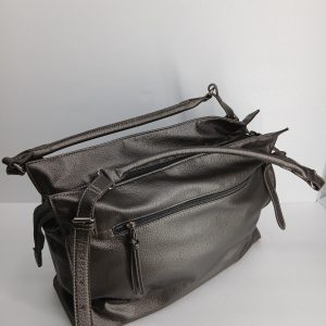 バッグ  素材 合成皮革 未使用